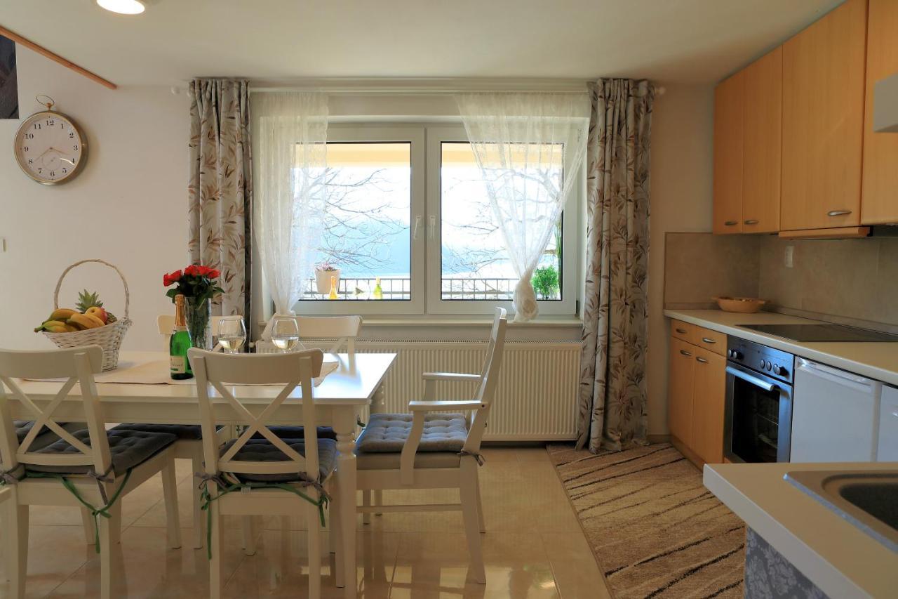 Luxury Apartman Alex With Sauna In The Village Otočac Exterior foto