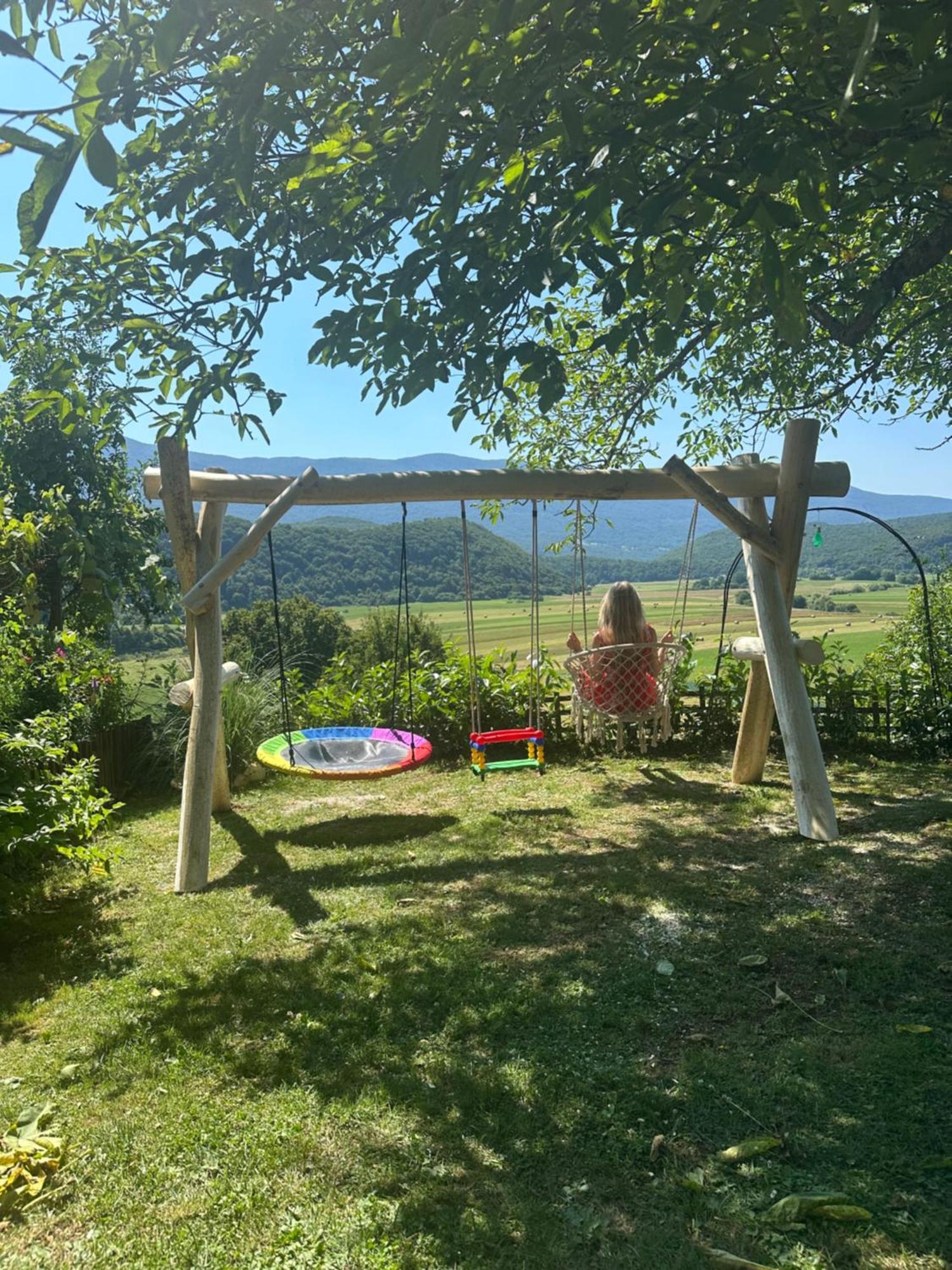 Luxury Apartman Alex With Sauna In The Village Otočac Exterior foto